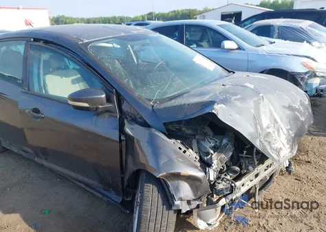2015 Ford Focus Se from USA, damaged, VIN 1FADP3F2XFL214692